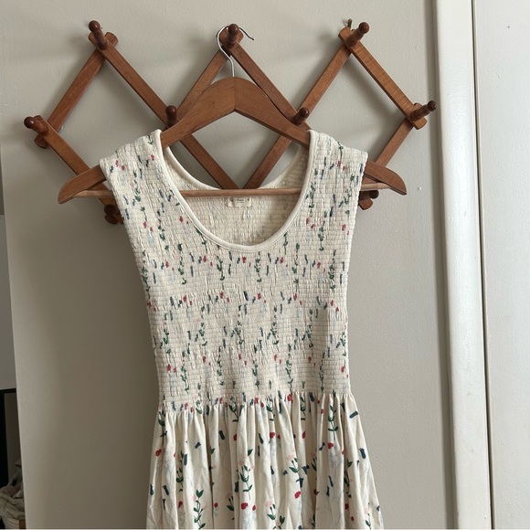 Fin and Vince Dress in Garden Floral - Picture 6 of 8